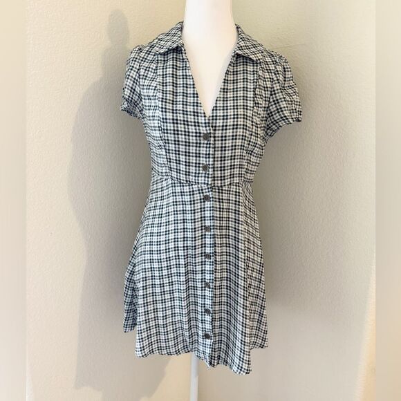 Urban Outfitters Mallory Button Down Plaid Mini Dress - Picture 3 of 7